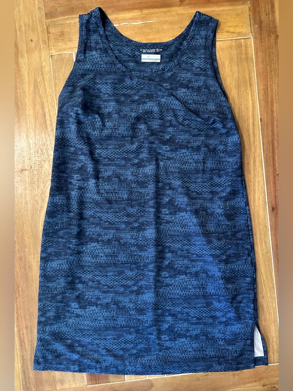 Columbia Omni Shield Dress Womens Large Navy Blue Sleeveless Active Outdoor‎